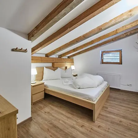 Chalet Van Den Berg 아파트 *
